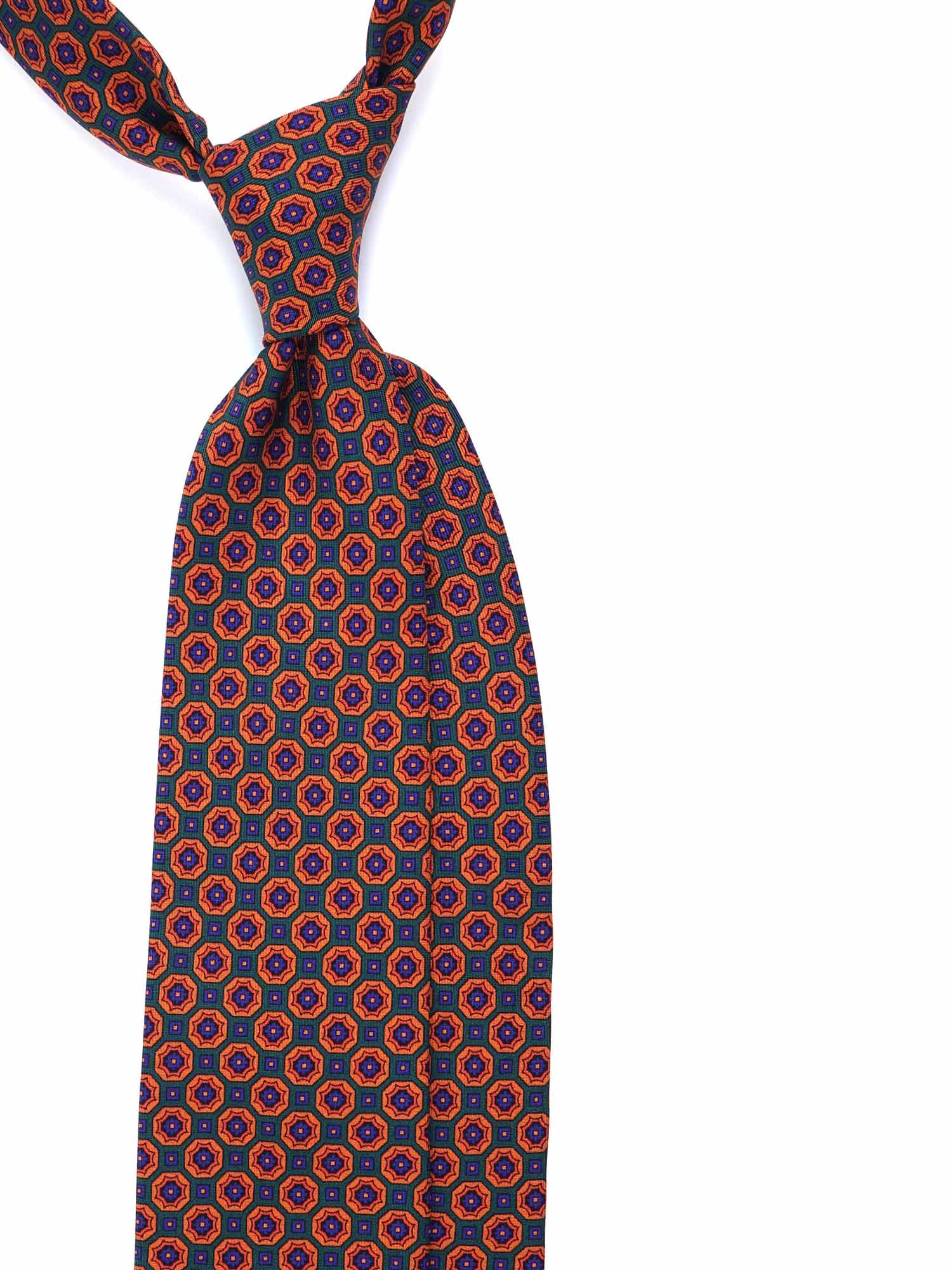 R33 GREEN MADDEN - SILK